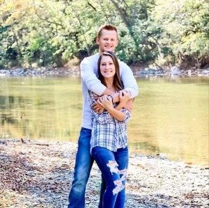 Meet your Posher, Logan